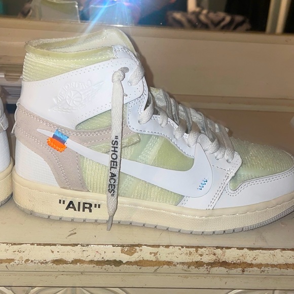 Nike Air Top Jordan 1s Nike Jordan 1s Off-White